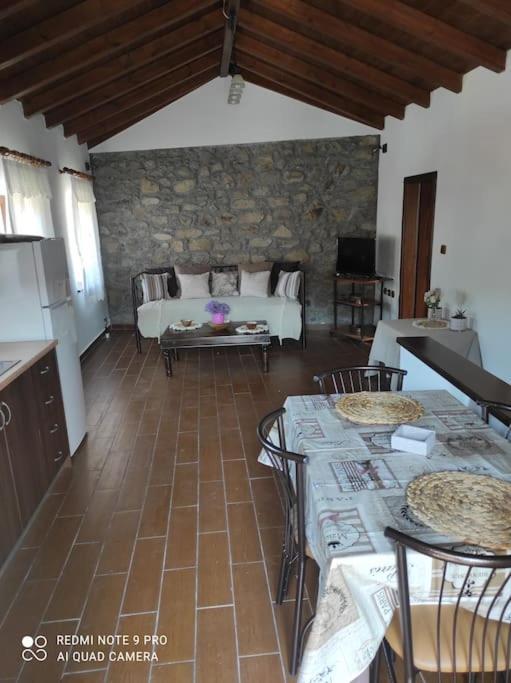 Villa Petroula Kontias Exterior foto